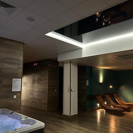 Apartament Dwie Sosny Patrycja Ustronie Morskie Buitenkant foto